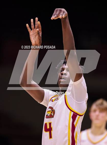 Thumbnail 2 in St. Joseph vs. Clovis West (CIF CS D1 Championship) photogallery.