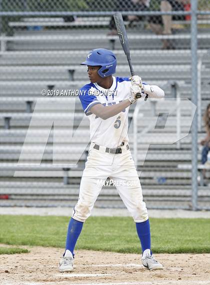 Thumbnail 3 in Bogan vs. Brooks (IHSA Regional Final) photogallery.