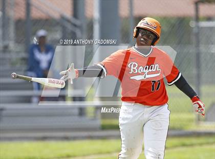 Thumbnail 3 in Bogan vs. Brooks (IHSA Regional Final) photogallery.