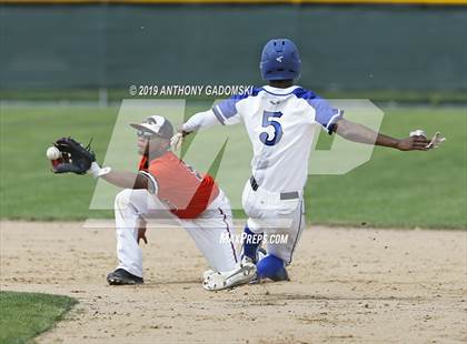 Thumbnail 2 in Bogan vs. Brooks (IHSA Regional Final) photogallery.