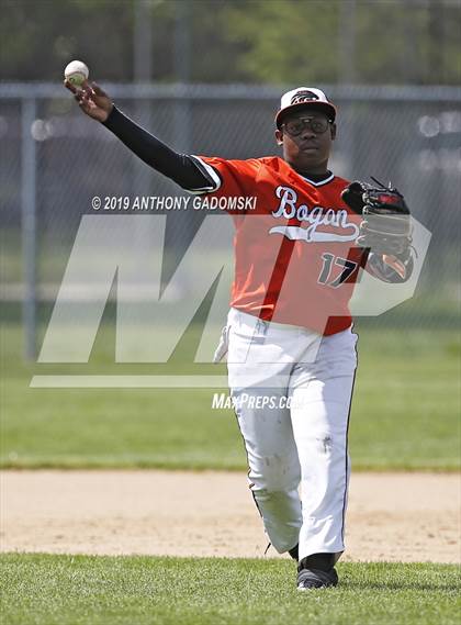 Thumbnail 3 in Bogan vs. Brooks (IHSA Regional Final) photogallery.
