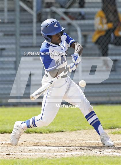 Thumbnail 3 in Bogan vs. Brooks (IHSA Regional Final) photogallery.