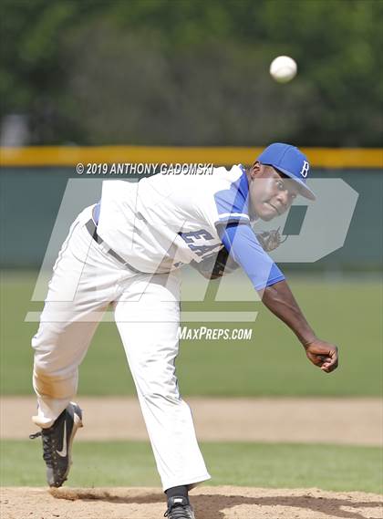 Thumbnail 1 in Bogan vs. Brooks (IHSA Regional Final) photogallery.