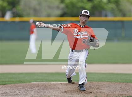 Thumbnail 2 in Bogan vs. Brooks (IHSA Regional Final) photogallery.