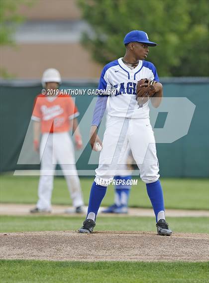 Thumbnail 2 in Bogan vs. Brooks (IHSA Regional Final) photogallery.