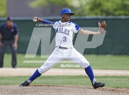 Thumbnail 1 in Bogan vs. Brooks (IHSA Regional Final) photogallery.