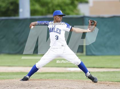 Thumbnail 1 in Bogan vs. Brooks (IHSA Regional Final) photogallery.