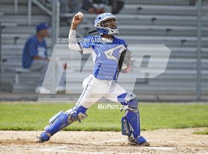 Thumbnail 3 in Bogan vs. Brooks (IHSA Regional Final) photogallery.