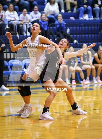 Thumbnail 3 in Perrin-Whitt vs. Saint Jo (UIL Basketball 1A D1 Region 3 Bi-District) photogallery.