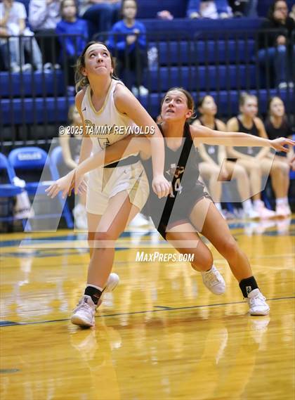 Thumbnail 3 in Perrin-Whitt vs. Saint Jo (UIL Basketball 1A D1 Region 3 Bi-District) photogallery.