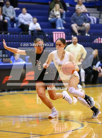Thumbnail 3 in Perrin-Whitt vs. Saint Jo (UIL Basketball 1A D1 Region 3 Bi-District) photogallery.