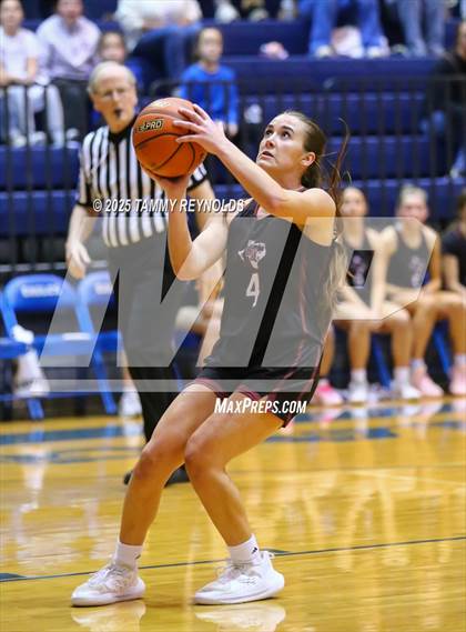 Thumbnail 2 in Perrin-Whitt vs. Saint Jo (UIL Basketball 1A D1 Region 3 Bi-District) photogallery.