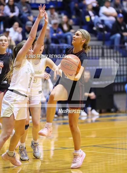 Thumbnail 3 in Perrin-Whitt vs. Saint Jo (UIL Basketball 1A D1 Region 3 Bi-District) photogallery.