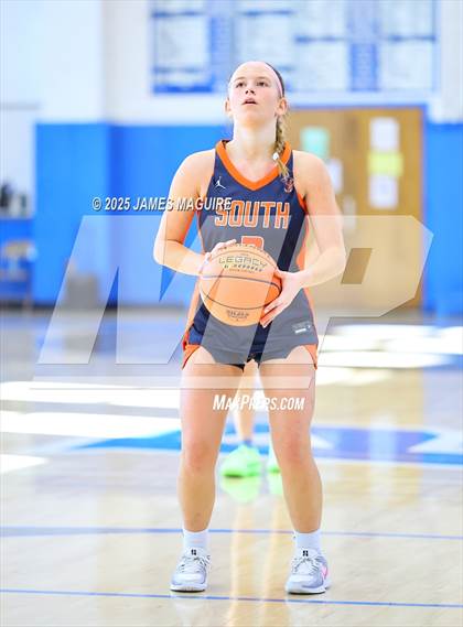 Thumbnail 2 in Great Neck South @ Port Washington photogallery.