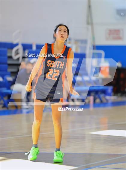 Thumbnail 2 in Great Neck South @ Port Washington photogallery.