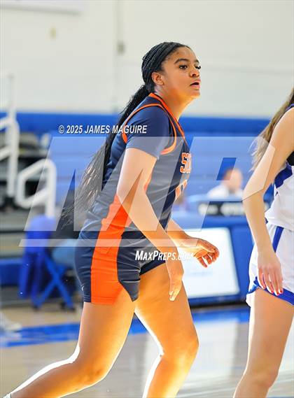 Thumbnail 2 in Great Neck South @ Port Washington photogallery.