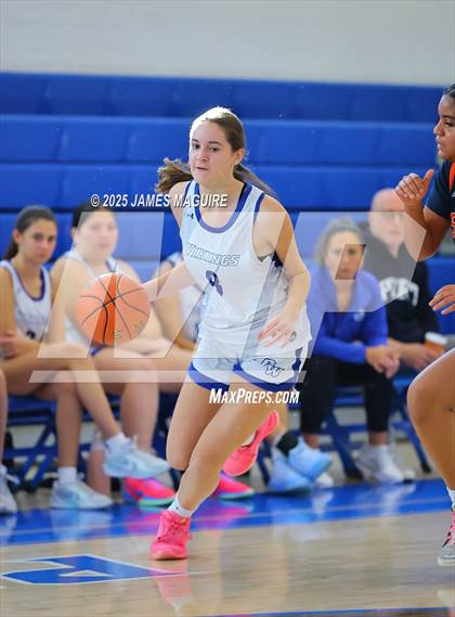 Thumbnail 2 in Great Neck South @ Port Washington photogallery.