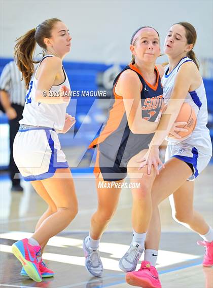 Thumbnail 2 in Great Neck South @ Port Washington photogallery.