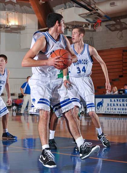 Thumbnail 2 in Rancho Bernardo vs Lincoln (MaxPreps Holiday Classic) photogallery.