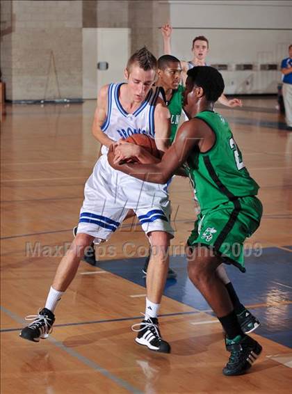 Thumbnail 2 in Rancho Bernardo vs Lincoln (MaxPreps Holiday Classic) photogallery.