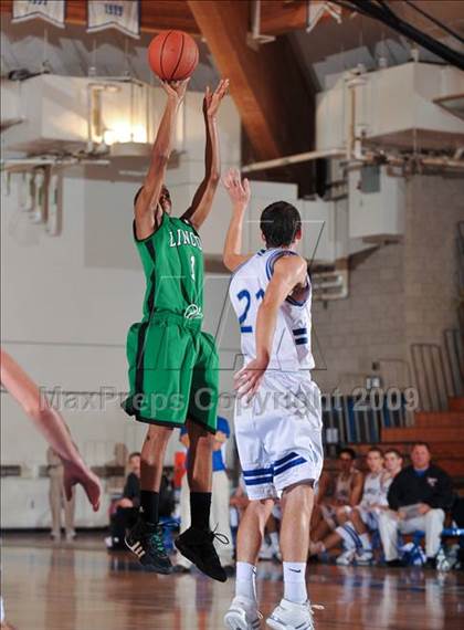 Thumbnail 1 in Rancho Bernardo vs Lincoln (MaxPreps Holiday Classic) photogallery.