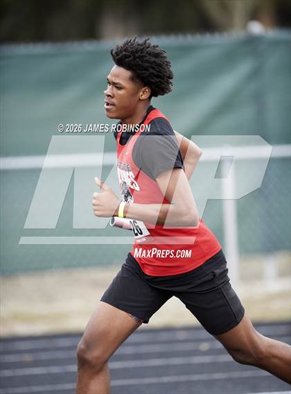 Thumbnail 3 in lewis James Invitational (4x800m) photogallery.