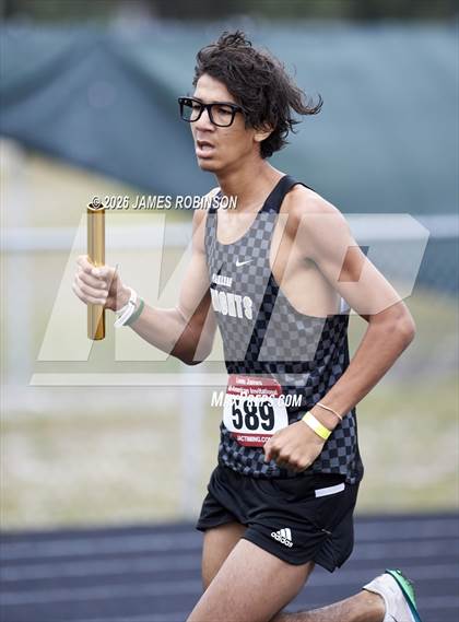 Thumbnail 3 in lewis James Invitational (4x800m) photogallery.