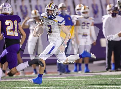 Thumbnail 3 in Brock vs Early (UIL 3A Bi-district Playoff)  photogallery.