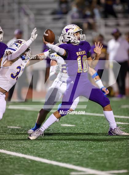 Thumbnail 1 in Brock vs Early (UIL 3A Bi-district Playoff)  photogallery.