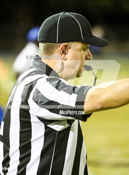 Thumbnail 3 in ASU Prep @ Valley Christian photogallery.