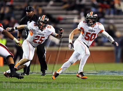 Thumbnail 2 in Opelika vs. Hoover (AHSAA 6A Final) photogallery.