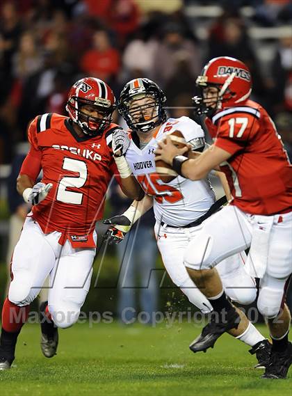 Thumbnail 2 in Opelika vs. Hoover (AHSAA 6A Final) photogallery.