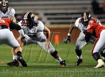 Thumbnail 1 in Opelika vs. Hoover (AHSAA 6A Final) photogallery.