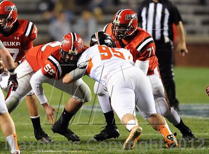 Thumbnail 3 in Opelika vs. Hoover (AHSAA 6A Final) photogallery.