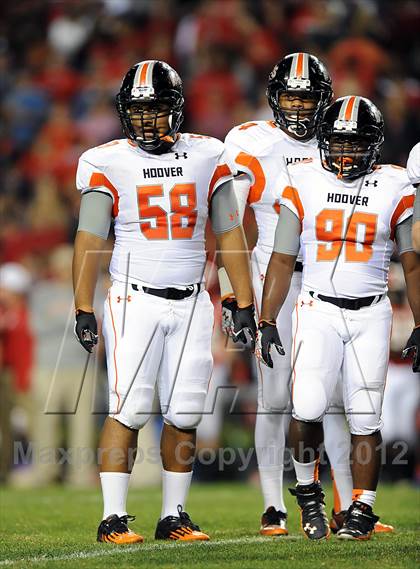 Thumbnail 1 in Opelika vs. Hoover (AHSAA 6A Final) photogallery.