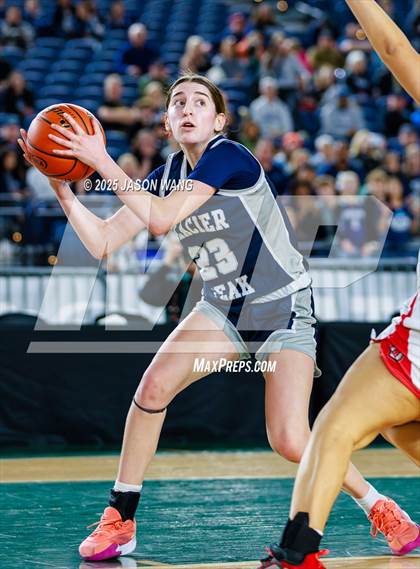 Thumbnail 2 in Union vs. Glacier Peak (WIAA 4A Round of 12) photogallery.