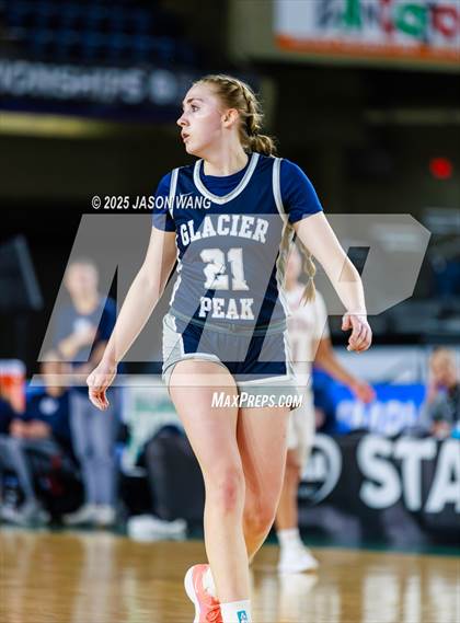 Thumbnail 3 in Union vs. Glacier Peak (WIAA 4A Round of 12) photogallery.