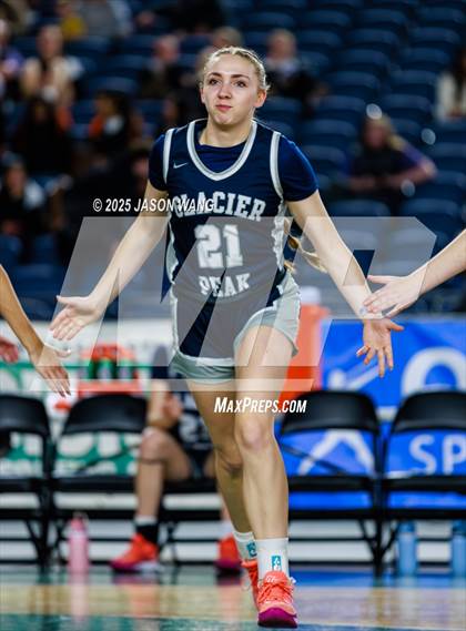 Thumbnail 1 in Union vs. Glacier Peak (WIAA 4A Round of 12) photogallery.