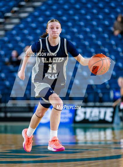 Thumbnail 1 in Union vs. Glacier Peak (WIAA 4A Round of 12) photogallery.