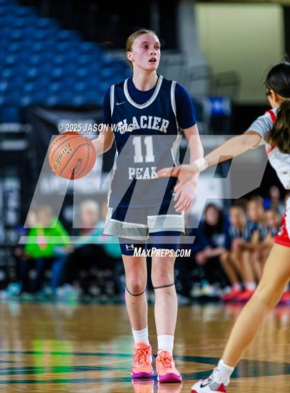 Thumbnail 1 in Union vs. Glacier Peak (WIAA 4A Round of 12) photogallery.