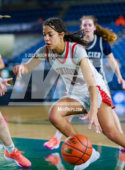 Thumbnail 3 in Union vs. Glacier Peak (WIAA 4A Round of 12) photogallery.