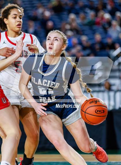 Thumbnail 3 in Union vs. Glacier Peak (WIAA 4A Round of 12) photogallery.