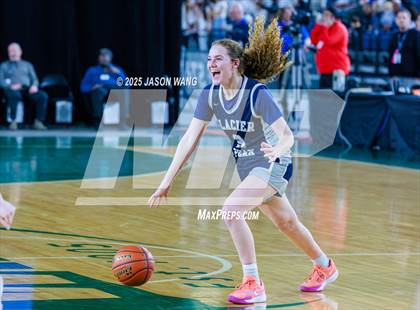 Thumbnail 1 in Union vs. Glacier Peak (WIAA 4A Round of 12) photogallery.