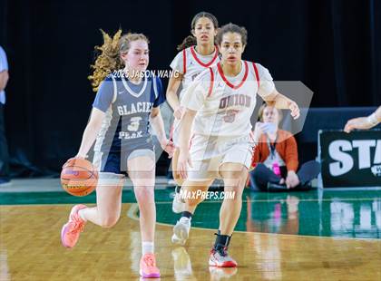 Thumbnail 3 in Union vs. Glacier Peak (WIAA 4A Round of 12) photogallery.