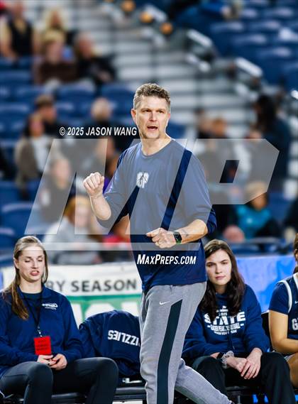 Thumbnail 2 in Union vs. Glacier Peak (WIAA 4A Round of 12) photogallery.