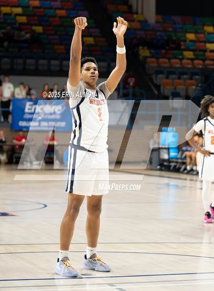 Thumbnail 3 in Fultondale vs. Brooks (AHSAA 4A Regional First Round) photogallery.