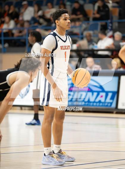 Thumbnail 1 in Fultondale vs. Brooks (AHSAA 4A Regional First Round) photogallery.