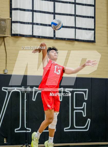 Thumbnail 1 in Mater Dei @ Servite photogallery.