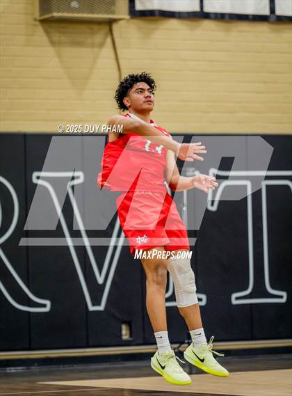 Thumbnail 1 in Mater Dei @ Servite photogallery.