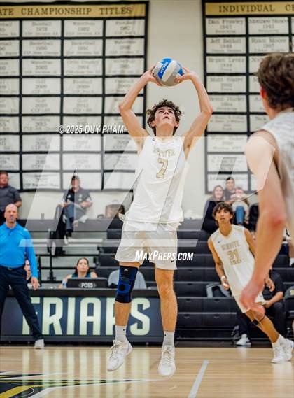 Thumbnail 3 in Mater Dei @ Servite photogallery.